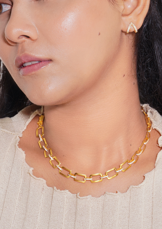 Faye Transformable Necklace in Yellow Gold